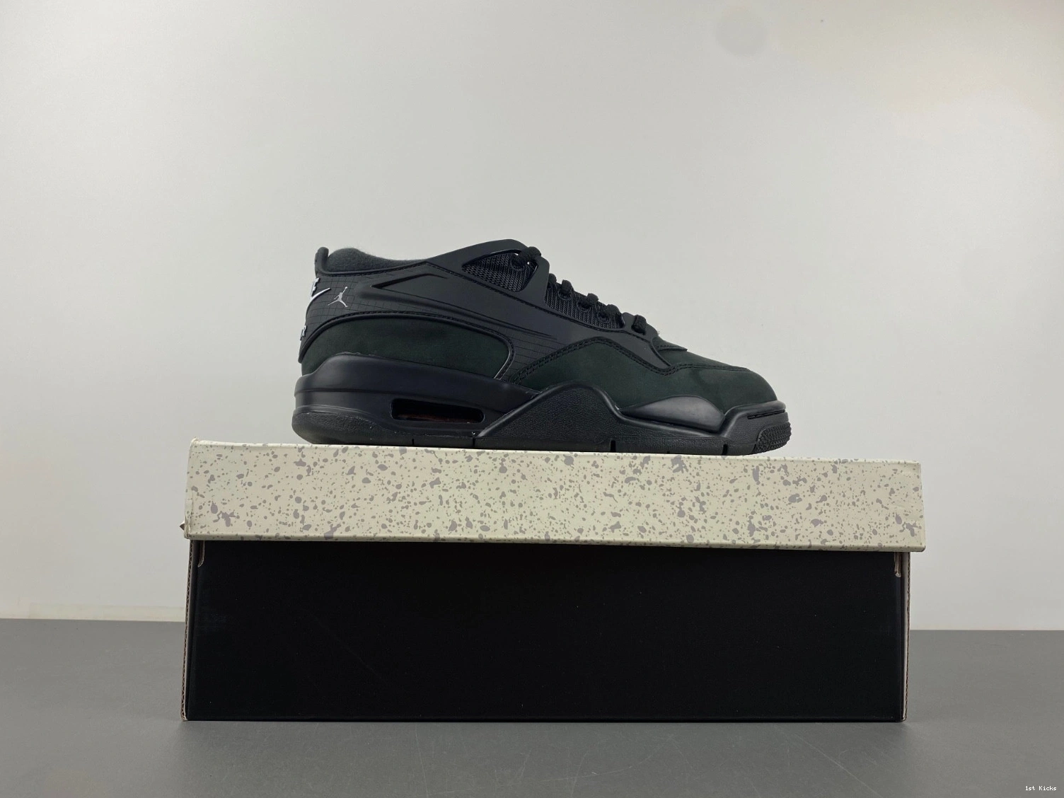Cat 4 RM FQ7939-004 Men's Jordan Black - 0829